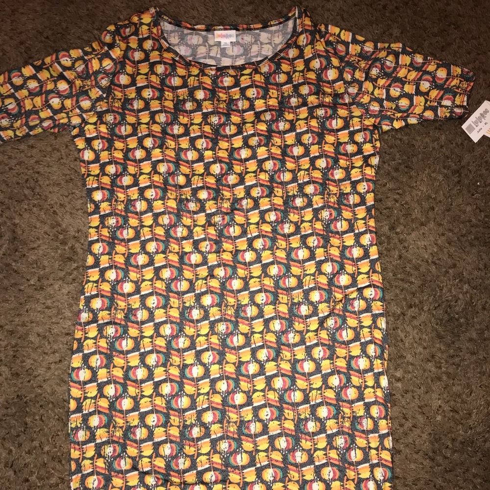 Julia LuLaRoe Xtra Large